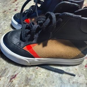 Burberry sneakers